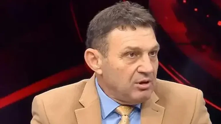 Türker Ertürk 4-1