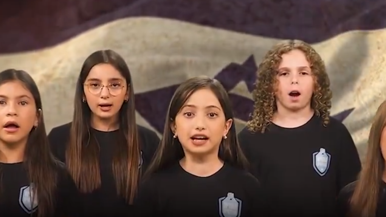 İsrailli çocuklara "Gazze'yi yok edin" çağrılı 'soykırım' şarkısı söyletildi