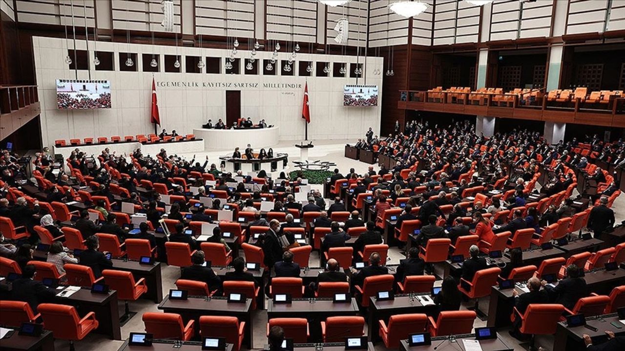 Tahir Elçi cinayetinin araştırılması önergesi AKP-MHP oylarıyla reddedildi