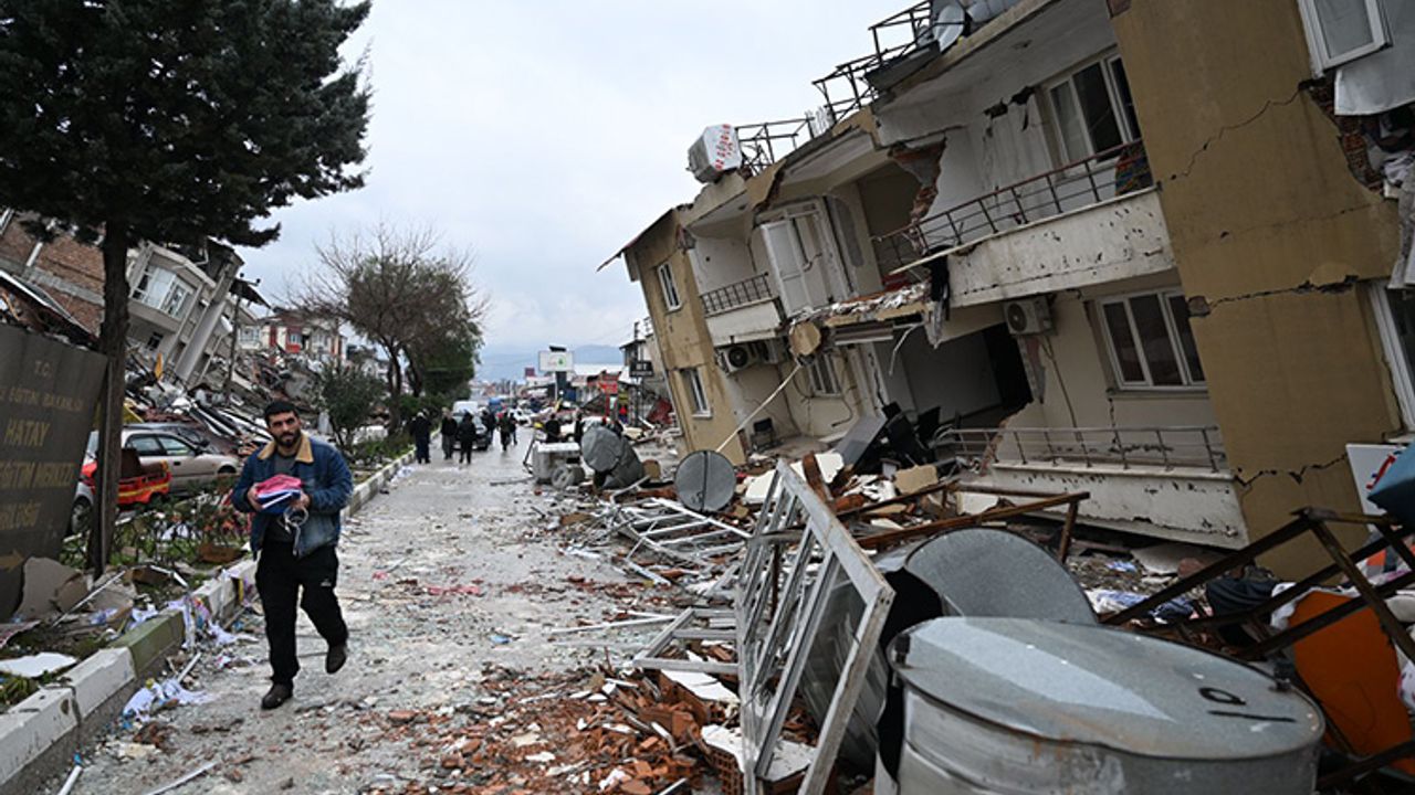 Depremzedeler Hatay'ın Özel Afet Bölgesi ilan edilmesini istiyor