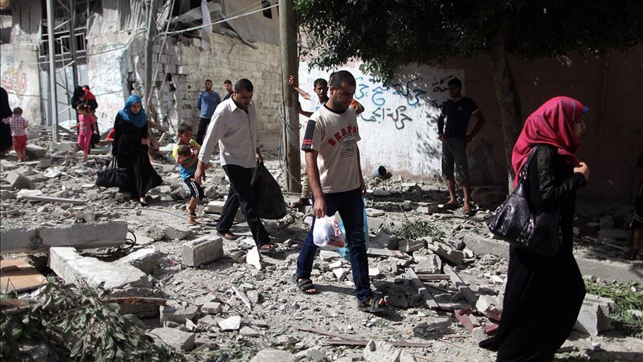 İsrail ordusu, Gazze'deki sivilleri Güney'e göçe zorluyor