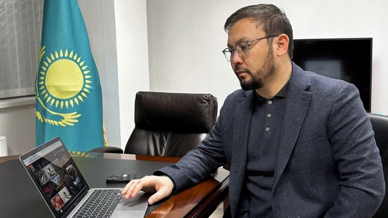 Kazakistan'ın "QazContent" Yönetim Kurulu Başkanı Jüsip, AA'nın "Yılın Kareleri" oylamasına katıldı
