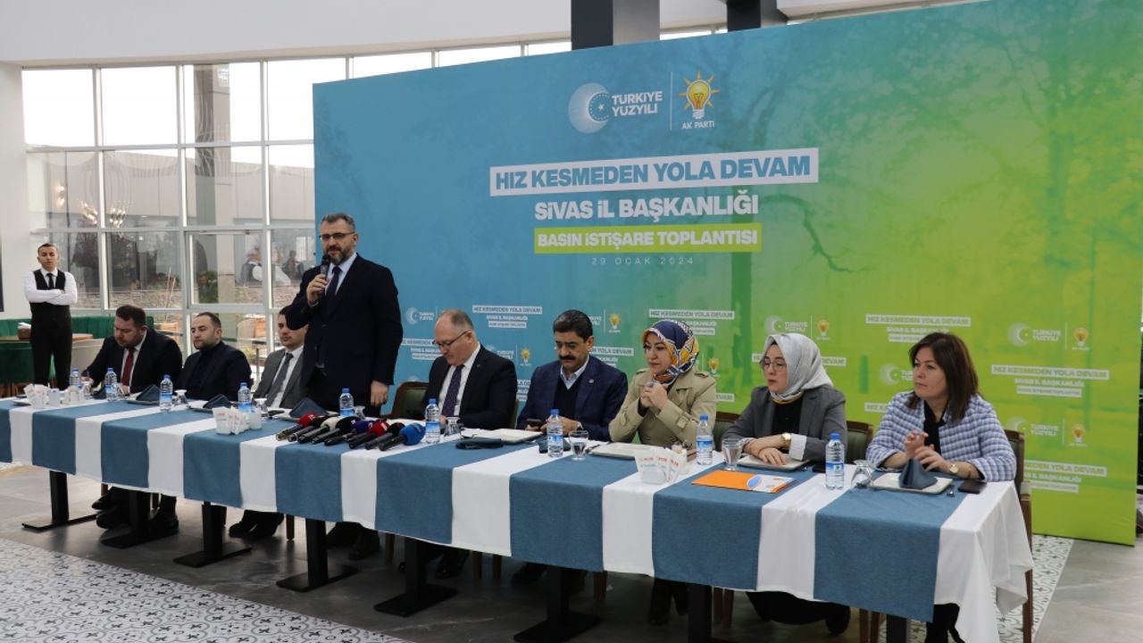 Sivas Belediye Başkanı Hilmi Bilgin, basın mensuplarıyla bir araya geldi