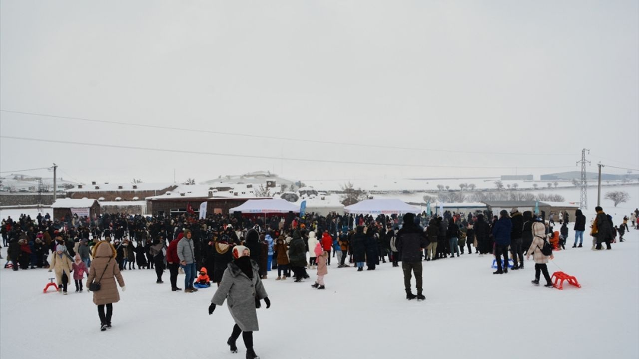 Bitlis'teki kayak merkezi yarıyıl tatilinde binlerce kişiyi ağırladı