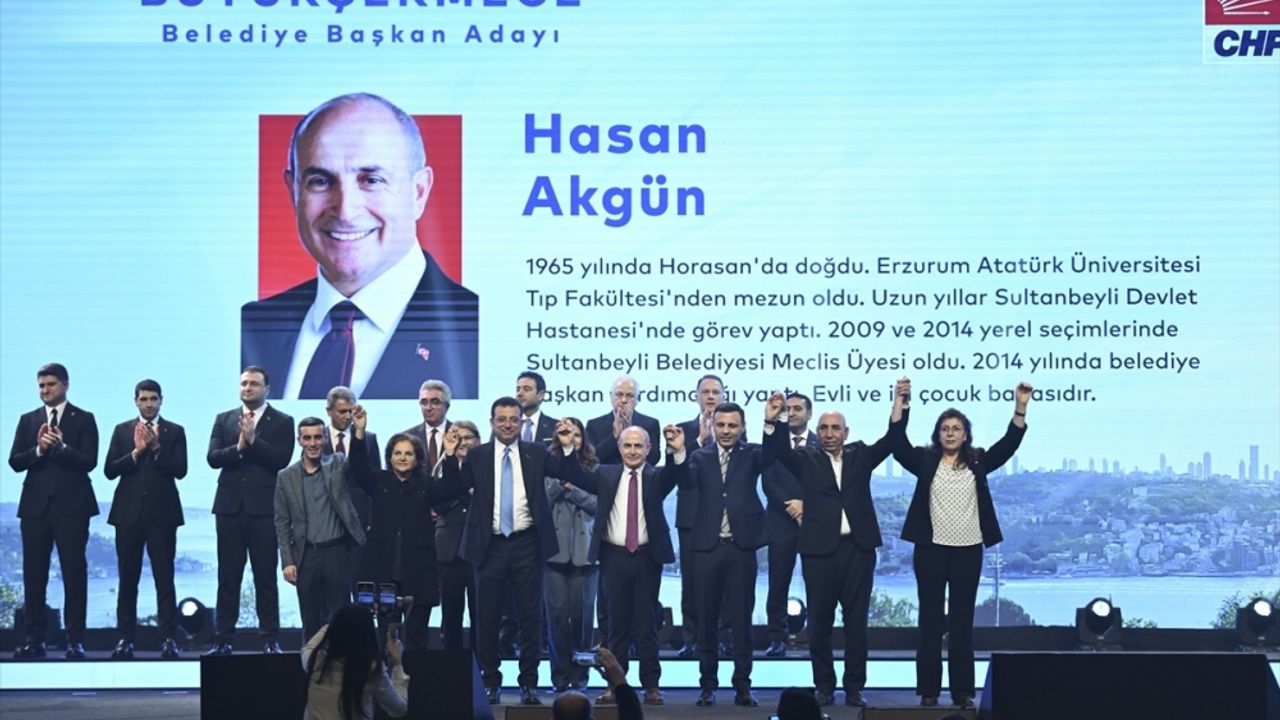 CHP'nin İstanbul'un ilçe belediye başkan adayları açıklandı