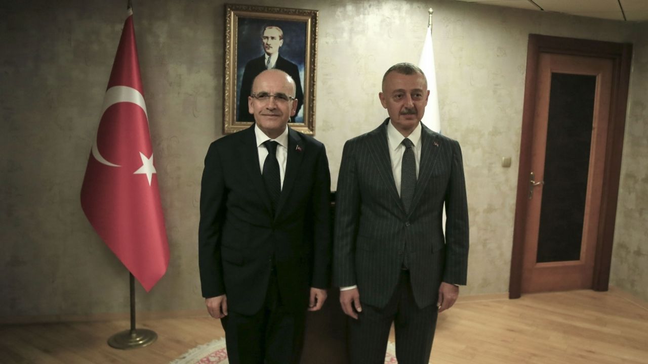 Hazine ve Maliye Bakanı Şimşek, Kocaeli'de ziyaretlerde bulundu
