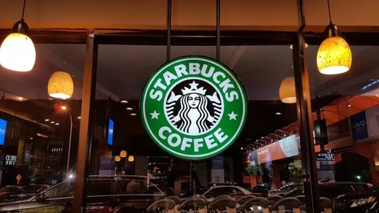 Starbucks dünya genelinde 1100 çalışanı işten çıkaracak - 24 Saat Gazetesi