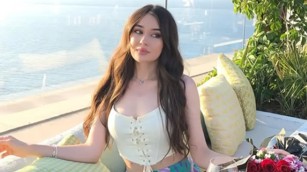 Ceren Arslan kaç yaşında, nereli, boyu kaç? Türkiye'nin Miss Universe 2025  temsilcisi Ceren Arslan kimdir? - Son Dakika Ankara Haberleri