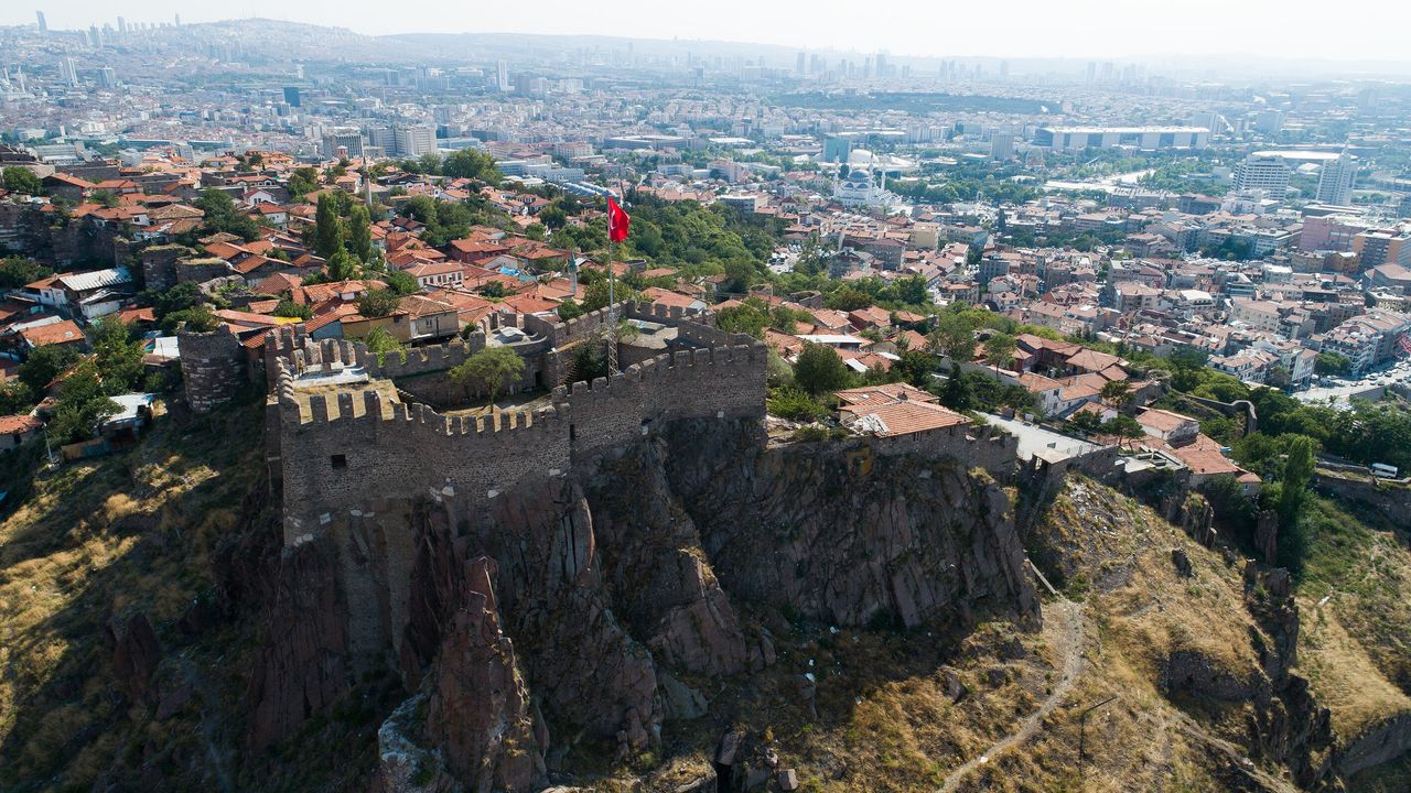 Mansur Yavaş duyurdu: Ankara Kalesi projesi tamamlandı