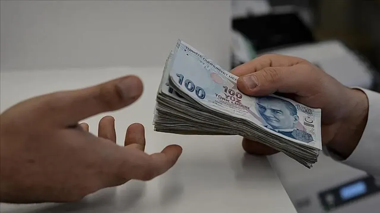 Mehmet Şimşek'ten emekli ve memur için zam açıklaması!