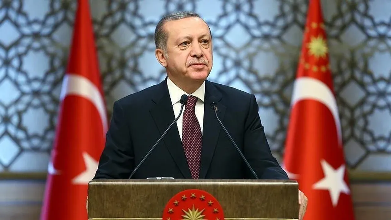 Cumhurbaşkanı adayı Erdoğan, TRT'deki propaganda konuşmasını yaptı