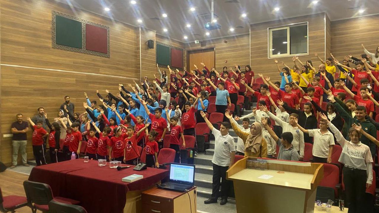 Beypazarı'nda Ankara İl Müftülüğü tarafından öğrencilere konferans verildi