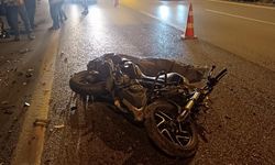 Aydın'da park halindeki kamyona çarpan motosikletin sürücüsü öldü
