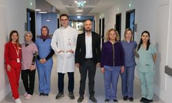 Bacağı kesilme riski bulunan hasta, İzmir Şehir Hastanesinde hızlı müdahaleyle iyileşti