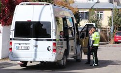 Erzurum'da 2 polis memurunun yaralanmasına ilişkin yakalanan 4 şüpheliden 1'i tutuklandı