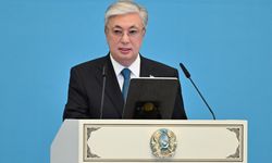 Kazakistan Cumhurbaşkanı Tokayev ülkenin güçlenmesinde Nazarbayev'in tarihi rolü olduğunu söyledi