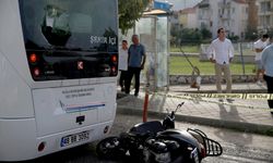 Muğla'da yolcu minibüsüne çarpan motosikletin sürücüsü hayatını kaybetti