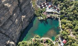 Tortum Şelalesi'ne ziyaretçi akını