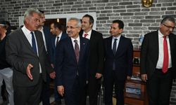 Ulaştırma ve Altyapı Bakanı Uraloğlu, İzmir Ticaret Odası meclis toplantısına katıldı: