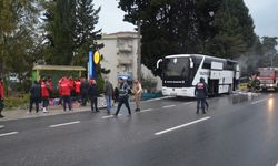 Yalovasporlu futbolcuları taşıyan otobüste yangın çıktı