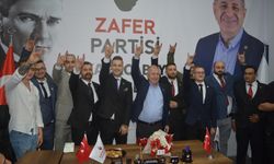 Zafer Partisi Genel Başkanı Özdağ, partisinin Karacabey İlçe Başkanlığı'nın açılışını yaptı