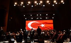 Antalya Kültür Yolu Festivali'nde Antalya DOB, "Atatürk'ü Anma Konseri" verdi