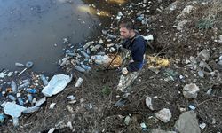 Bodrum'daki Bitez Barajı'ndaki atıklar bot yardımıyla temizlendi