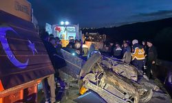 Çankırı'da traktör römorkuna arkadan çarpan otomobildeki 2 kişi yaralandı