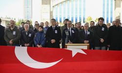 Emekli büyükelçi, tarihçi yazar Bilal Şimşir son yolculuğuna uğurlandı