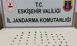 Eskişehir'de tarihi eser olduğu değerlendirilen objeler ele geçirildi