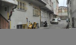 Gaziosmanpaşa'da bir şüphelinin pompalı tüfekle ateş açtığı 3 polis ve 1 bekçi yaralandı