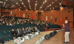 Kafkas Üniversitesi'nde "Kudüs'e Uyanmak" konferansı düzenlendi