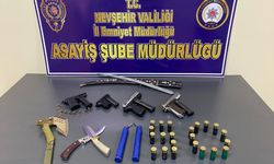 Nevşehir'de otomobil ve iş yerinin kurşunlanmasıyla ilgili 2 şüpheli tutuklandı