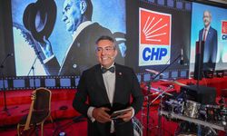 CHP'de sunuculuk yapan Barış Bozkurt, kurultay sonrası parti ile yollarını ayırdı