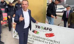 Bolu Belediye Başkanı Tanju Özcan tabelayı söktü: Bizden habersiz Bolu’da kimse tabela asamaz
