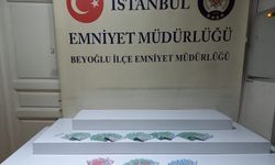 Beyoğlu'nda Milli Piyango biletlerini çaldığı belirlenen zanlı yakalandı