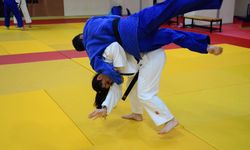 Dünya şampiyonu görme engelli judocu başarılarını sürdürmek istiyor