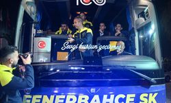 Fenerbahçe kafilesi, İstanbul'a döndü