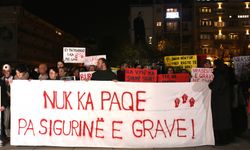 Kosova'da geçen hafta yaşanan kadın cinayeti protesto edildi