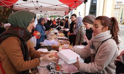 NEVÜ'de uluslararası öğrenciler Filistin yararına kermes düzenledi