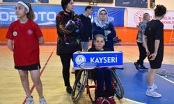 Para Badminton Türkiye Şampiyonası Aksaray'da başladı