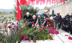 Şehit Emniyet Müdürü Altuğ Verdi, Mersin'deki kabri başında anıldı