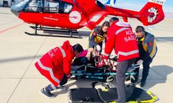 Şırnak'ta rahatsızlanan kadın ambulans helikopter ile Van'a sevk edildi