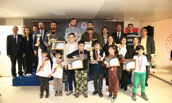 İkinci Rosatom Mersin Bölge Satranç Turnuvası'nda şampiyonlar belli oldu