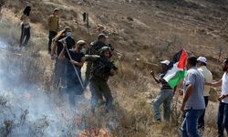Yahudi yerleşimciler, Filistinli bedevi ailenin çadırına kezzap dökerek saldırdı