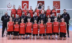 20 Yaş Altı Kadın Milli Voleybol Takımı, Ankara'da kampa girdi