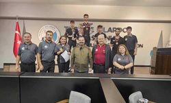 AGÜ öğrencisi gençlerde Türkiye bilardo şampiyonu oldu