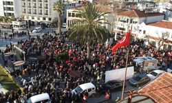 CHP'den aday gösterilmeyen Çeşme Belediye Başkanı Oran'dan partisine tepki