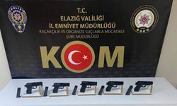 Elazığ'da kaçak silah operasyonunda gözaltına alınan 2 zanlı tutuklandı