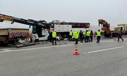 GÜNCELLEME 3 - Malatya'da yolcu otobüsünün devrilmesi sonucu 4 kişi öldü, 36 kişi yaralandı